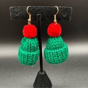 Hand knit Holiday Green and Red Adorable Winter Toque Hat Earrings